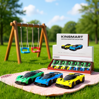 Kinsmart Aston Martin Valkyrie 1:36 Modellino in Metallo Pressofuso con Funzione Pull-Back a Quattro Ruote, Set di Auto Giocattolo da Collezione per Età 7-12 Anni