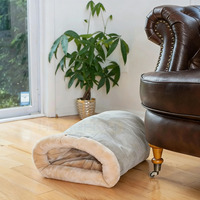 Vente en gros de lits pour chats et chiens en peluche gris chaud moderne personnalisés, housse lavable de luxe, options multi-tailles