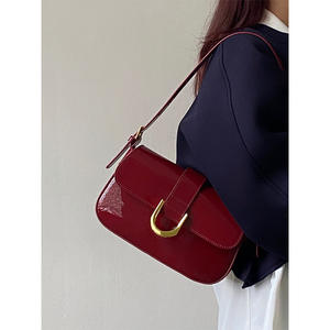 Bolso de Mano y Bandolera de Moda para Mujer, Estilo Coreano 2025, PU Vintage Color Vino Tinto, Cierre Magnético, Forro de Poliéster - Product Image 3