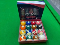 Billes de billard en résine de haute qualité de 57,2 mm pour les jeux de billard, emballées dans une boîte