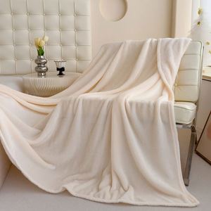 Luxury Printed Knitted Flannel Bedding-Eco-Friendly Wrinkle Fade Resistant Skin-Friendly Machine Washable Decorative Bedding - Product Image 4