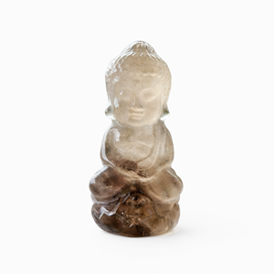Sculpture de Bouddha bébé en quartz fumé, un symbole sacré de calme, de protection et d'énergie de mise à terre - Product Image 2