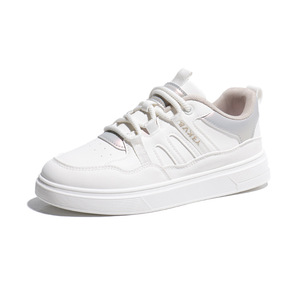 Baskets blanches décontractées pour femmes, chaussures de marche respirantes pour étudiantes, chaussures de sport légères à semelle plate - Product Image 5