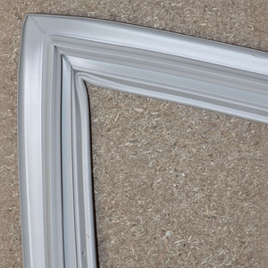 Q513147 5928104100 Guarnizione Porta per Parti di Frigoriferi e Congelatori - Product Image 1