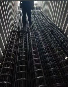 Rouleau de treillis soudé noir 20x20cm pour la construction 2,0m 2,4m - Product Image 5