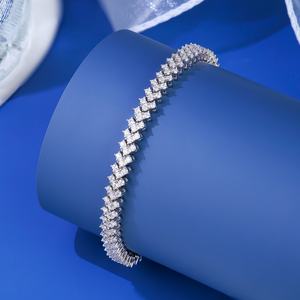 Pulsera de Plata 925 con Moissanita de Corte Brillante Redondo VVS, Estilo Elegante, para Regalo y Fiesta - Product Image 3