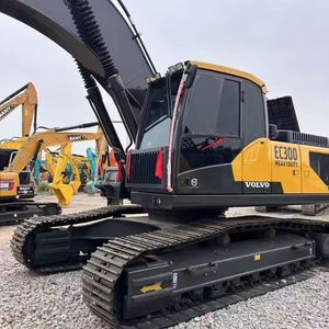Excavadora Volvo 300 Usada de Gran Tamaño, Modelo 2024 de Suecia, Tipo Oruga, 30000 kg, Casi Nueva, Componente Principal del Motor, 1 Año de Garantía - Product Image 1