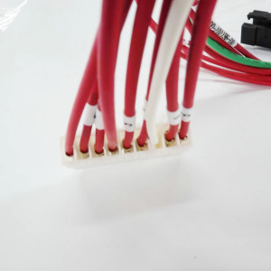 OEM PVC 4-Pin Kabelbaum-Montage mit Kupferleiter, Gummi/Nylon/PTFE, TÜV-zertifiziert für 12V/220V Automobil-Elektronik - Product Image 2