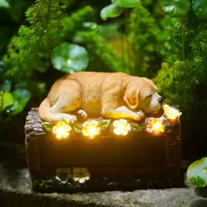 Hars Modellen Zonne-Verlichting Beeldje Thuis Slapende Hond Gazon Decoratie Tuin Ornament Handgemaakte Hars Ambachten