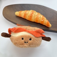 Porte-clés en peluche hamburger souriant mignon, poupée en peluche souple en forme de nourriture, pendentif de sac, cadeau d'anniversaire pour enfants et décoration de sac à dos