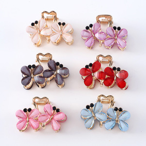 กิ๊บติดผมแฟชั่น ดีไซน์ผีเสื้อหลากสีสัน สำหรับผู้หญิง ใช้ได้ทุกวัน เครื่องประดับศีรษะ ฤดูร้อน 2022 ผลิตจากเมืองอี้หวู่ - Product Image 3