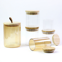 Verre Borosilicate Unique Bougie Conteneur Stripe Vide 8oz 10oz Bougie Bocaux avec Bambou Couvercles En Bois En Gros