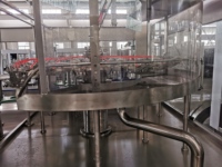Ligne de production automatique professionnelle de 5 litres pour machines à eau et boissons PLC, avec moteur en verre, pour eau pure, gel, shampoing, riz