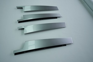 ชุดแต่ง GLS อัพเกรด: แถบไฟตกแต่งเสา B - Product Image 1