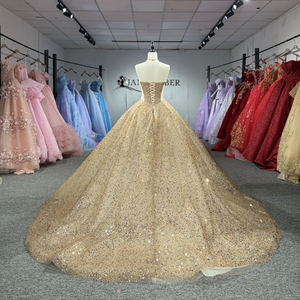 Robes de soirée scintillantes dorées à paillettes et perles pour Quinceañera 1562 - Product Image 4