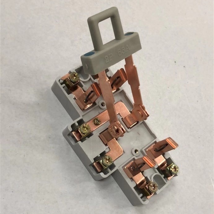 Commutateur de couteau 2 Pôles 63 Ampères Cuivre Ou Fer Passage Double Jet Couteau Interrupteur