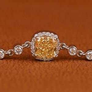 Pulsera clásica de tenis de oro macizo de 14 quilates con cojín y diamantes de corte redondo, regalo perfecto para Aniversario de compromiso - Product Image 1