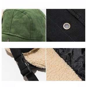 หมวกนักบินผ้าฝ้ายแบบกำหนดเอง พร้อมซับในขนแกะ ปิดหู กันลม สำหรับฤดูหนาว สไตล์สกี สำหรับทุกเพศ - Product Image 4