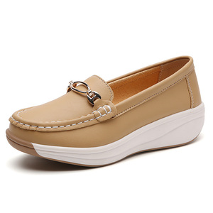 <span class=keywords><strong>Chaussures</strong></span> décontractées en cuir véritable à semelle épaisse pour femme, style 2026, légères et antidérapantes, type mocassins - Product Image 5