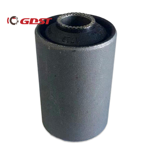 GDST ขายส่งชิ้นส่วนรถยนต์ช่วงล่างด้านหลังฤดูใบไม้ผลิบุช OEM 90389-14007 9038914007สำหรับ Toyota Hiace Hilux - Product Image 1