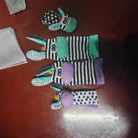 Happy Jack Export commerce extérieur bébé montre ensemble avec dragonne et chaussettes dragonne hochet jouets promotionnels