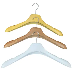 Colgador de plástico personalizado para chaqueta y traje, percha de exhibición de marca, a la venta