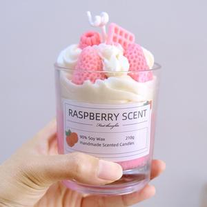 Idées cadeaux pour la journée des enseignants Chambre à coucher Fruits Fraise Cire <span class=keywords><strong>de</strong></span> soja Dessert Coupe <span class=keywords><strong>de</strong></span> crème glacée Bougies parfumées dans un verre à liqueur - Product Image 3