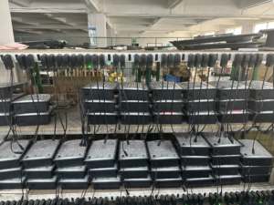 <span class=keywords><strong>Projecteur</strong></span> LED <span class=keywords><strong>solaire</strong></span> extérieur étanche IP67 2000W OEM ODM à haute luminosité, le plus récent, avec technologie SMD - Product Image 6