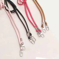 Pendentif métallique en forme de bouton, style doux et audacieux, porte-clés pour sac, téléphone, badge de travail, accessoires
