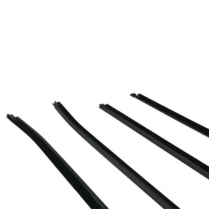 แถบขึ้นรูปเข็มขัดหน้าต่างประตู<span class=keywords><strong>หน้า</strong></span>สำหรับ Toyota Fortuner 2015- 68210-0K070 68160-0K070 68230-0K050 68180-0K050 - Product Image 4