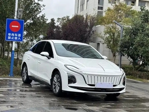 PRIX USINE HONGQI EQM5 2024 Voiture d'occasion à énergie nouvelle, conduite à gauche, <span class=keywords><strong>5</strong></span> places, autonomie 601-700 km, pour <span class=keywords><strong>taxi</strong></span>, 7000 unités en stock - Product Image 4
