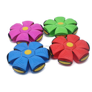 Jouet de plage d'extérieur Funny Magic Flying Flat UFO Saucer Ball Disque de sport en caoutchouc avec impression de logo personnalisable - Product Image 4