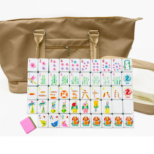 Jeu de Mahjong américain écologique en acrylique rose arc-en-ciel à quatre couches avec pieds pliants en métal, 160 tuiles de 24x32mm pour 4 joueurs - Product Image 4