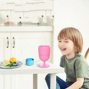 Vente en gros de gobelet à vin pliant en silicone personnalisé multifonctionnel portable rétractable pour l'extérieur résistance aux chutes de voyage - Product Image 2