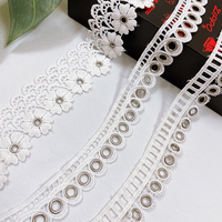 Vente chaude Nouveau Design Noir et Blanc Métal Oeillet Dentelle Ruban Ruban pour Accessoires De Vêtement