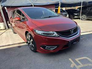 سيارة هوندا جايد إيليت 2013 هاتشباك 5 مقاعد عملية مستعملة للعائلة ناقل حركة أوتوماتيكي مقود يسار مريحة للاستخدام اليومي - Product Image 5