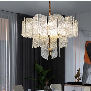 Lámpara de Araña Moderna de Cristal Ovalado para Comedor, Dormitorio o Villa, Estilo Postmoderno, Lujo Ligero, Modelo HM-GG-C-6057 - Product Image 1