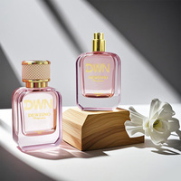 Prix usine Parfum Vaporisateur 50ML Parfum Bouteille En Verre Carré Rose Personnalisé Bouteille De Parfum Avec Boîte D'emballage
