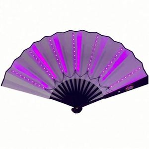 Abanico de Mano Plegable de Bambú con Diseño LED de 33 cm, Tallado, con Música y Arte Folclórico, Iluminado, para Fiestas y Baile - Product Image 4