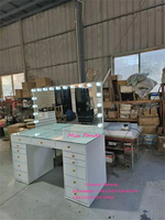 Yicheng Beauty Tables de toilette antiques très vendues avec miroir éclairé, table de maquillage à prix abordable