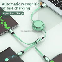 Cable de Carga Rápida Retráctil 3 en 1 USB-A con Revestimiento de TPE, Transferencia de Datos Rápida y Portátil para Viajes, Auto y Oficina