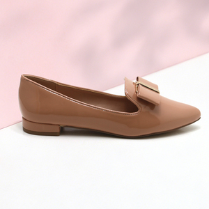Chaussures plates élégantes à bout pointu pour femme, ornées, couleur <span class=keywords><strong>nude</strong></span>, confortables, ajustables, collection Printemps-Été, prêtes à être expédiées – Stock Chickita - Product Image 3