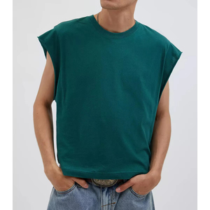 Camisetas deportivas OEM personalizadas de estilo urbano con borde sin rematar, corte holgado, cuello redondo, sin mangas, lisas, tipo muscle tee con corte. - Product Image 1
