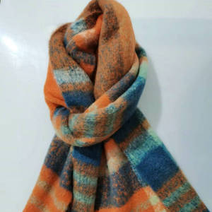 Bufanda de lana colorida para mujer en invierno, nuevo chal de moda y cálido, bufanda de felpa <span class=keywords><strong>Mahai</strong></span> de sensación de gama alta - Product Image 4