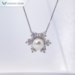 Collar con Colgante de Perla y Diseño de Sol de Plata 925 de Tianyu Gems para Mujer, Joyería de Moda con Halo de Piedras Preciosas - Product Image 1