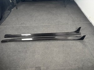 <strong>2011</strong>- Top Material Carbon Fiber Car Parts Side Skirt Suitable for Mercedes Benz CLS Class W218 CLS63 Modified R Style - Product Image 4