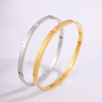 Bracelet de mode en acier titane étanche pour femmes Simple plaqué or 18 carats lignes solides bracelets élégants accessoire quotidien