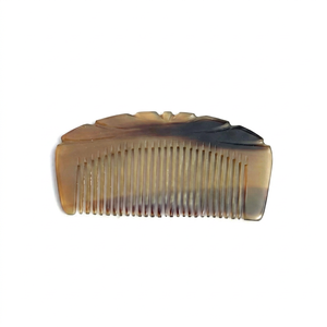 Peine de Cuerno de Vaca Natural, Dientes Finos, Ecológico, Hecho a Mano, MN EXPORTS Modelo MNE-410 para Uso en Salón, Cuidado Profesional del Cabello, Venta al Por Mayor - Product Image 1