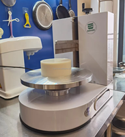 Machine à gâteaux électrique automatique pour glaçage, glaçage durable, machines à gâteaux pour collations, machines à pastels pour lignes de transformation alimentaire de boulangerie