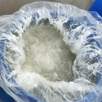 Sulfate laurique CAS 70% d'éther de sodium de détergent d'agent tensio-actif de concentration élevée de SLES 68585 pour les matières premières détersives de détergent de shampooing